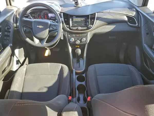 3GNCJKSBXKL189113 2019 CHEVROLET TRAX - Image 8