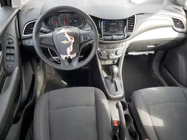 3GNCJKSBXKL311162 2019 CHEVROLET TRAX - Image 8