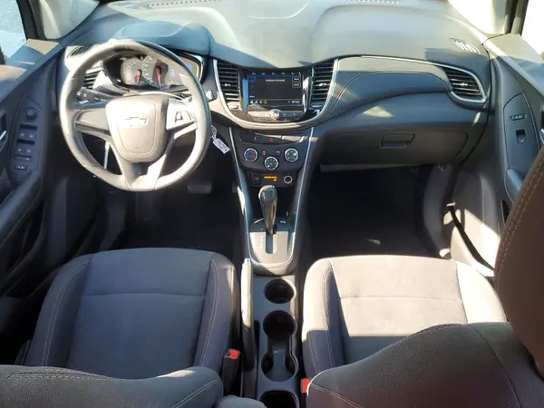 3GNCJKSBXKL321089 2019 CHEVROLET TRAX - Image 8
