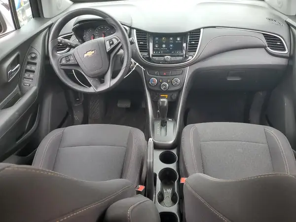 3GNCJKSBXKL327524 2019 CHEVROLET TRAX - Image 8