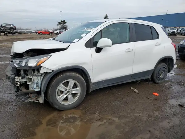 3GNCJKSBXKL357235 2019 CHEVROLET TRAX - Image 1