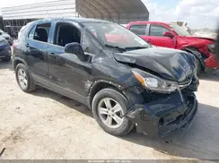 3GNCJKSBXKL373323 2019 CHEVROLET TRAX