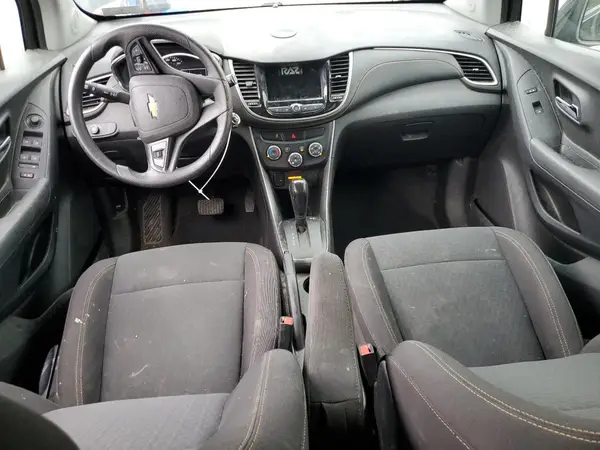 3GNCJKSBXKL384936 2019 CHEVROLET TRAX - Image 8