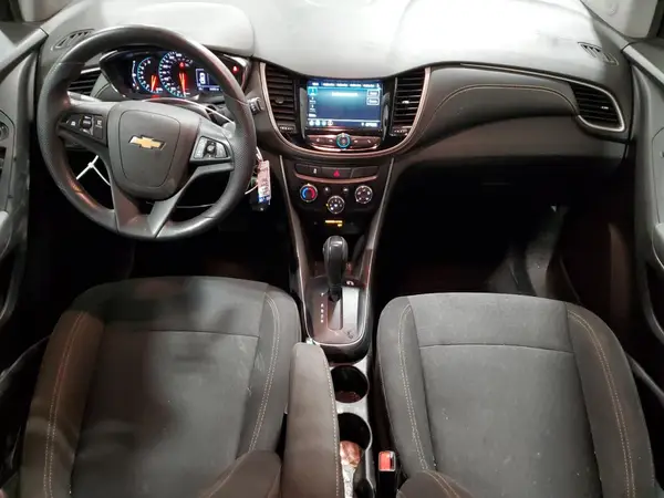 3GNCJKSBXKL392664 2019 CHEVROLET TRAX - Image 8
