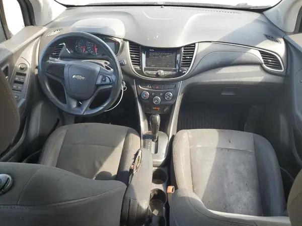 3GNCJKSBXKL399551 2019 CHEVROLET TRAX - Image 8