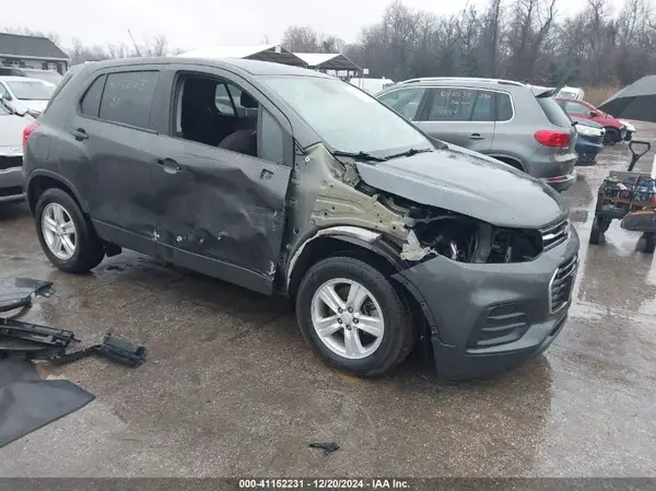 3GNCJKSBXLL112307 2020 CHEVROLET TRAX - Image 1