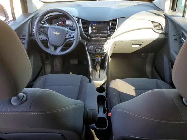 3GNCJKSBXLL114171 2020 CHEVROLET TRAX - Image 8