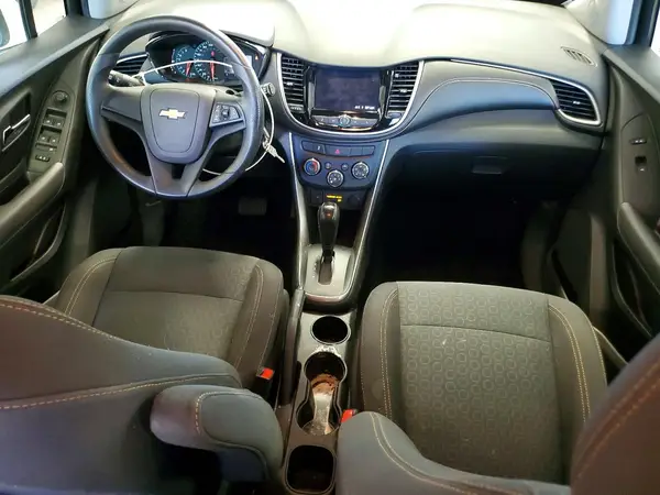 3GNCJKSBXLL130273 2020 CHEVROLET TRAX - Image 8