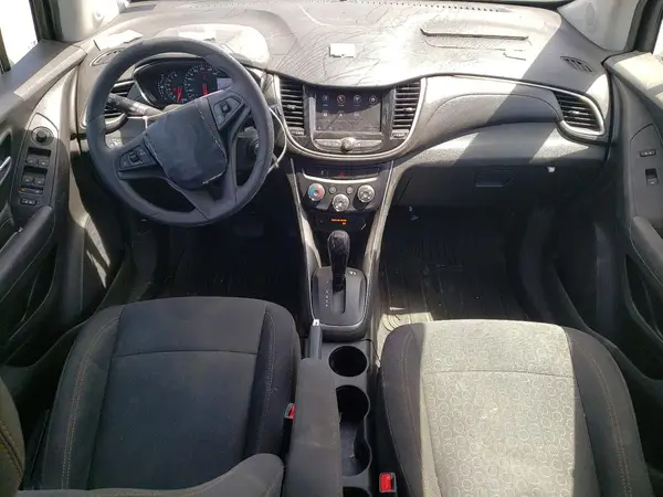 3GNCJKSBXLL147879 2020 CHEVROLET TRAX - Image 8