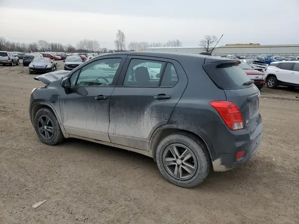 3GNCJKSBXLL178226 2020 CHEVROLET TRAX - Image 2