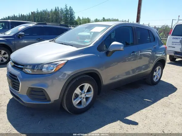 3GNCJKSBXLL188996 2020 CHEVROLET TRAX - Image 2