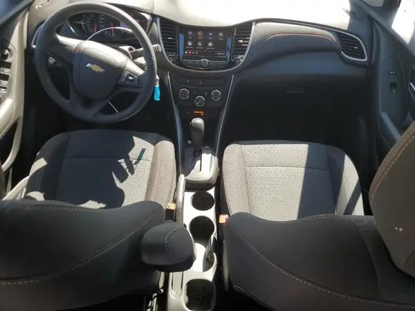 3GNCJKSBXLL189467 2020 CHEVROLET TRAX - Image 8