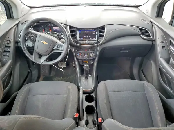 3GNCJKSBXLL195530 2020 CHEVROLET TRAX - Image 8