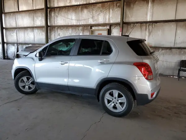 3GNCJKSBXLL200175 2020 CHEVROLET TRAX - Image 2
