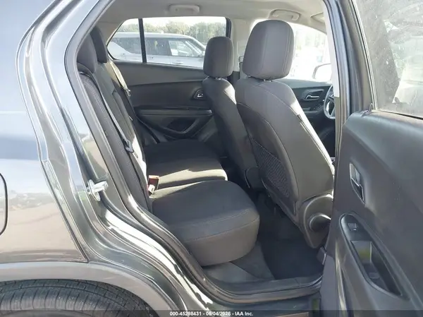 3GNCJKSBXLL204954 2020 CHEVROLET TRAX - Image 8
