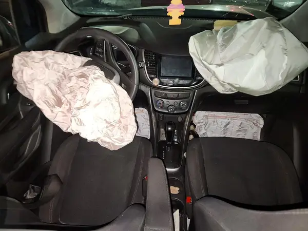 3GNCJKSBXLL205814 2020 CHEVROLET TRAX - Image 8