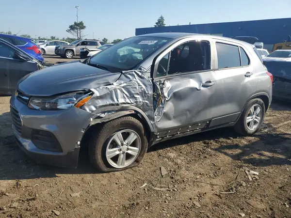 3GNCJKSBXLL210947 2020 CHEVROLET TRAX - Image 1