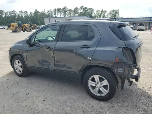 3GNCJKSBXLL212679 2020 CHEVROLET TRAX - Image 2