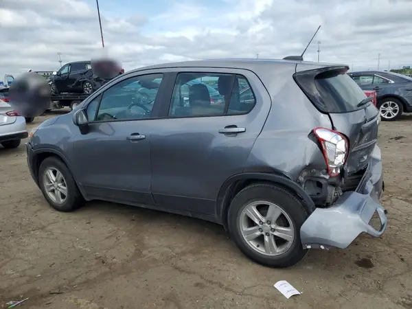 3GNCJKSBXLL220717 2020 CHEVROLET TRAX - Image 2