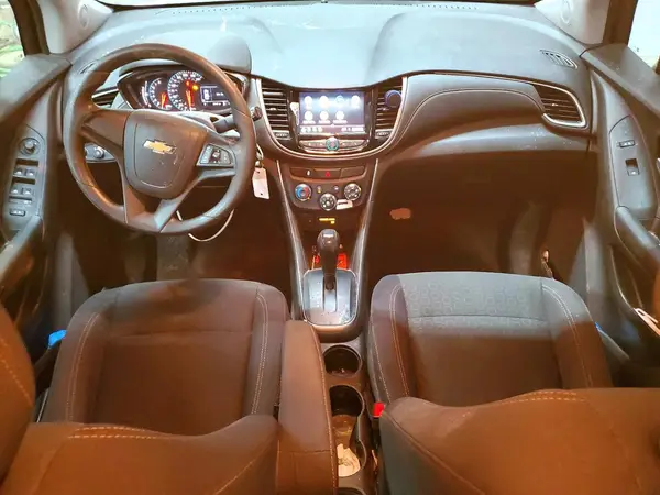 3GNCJKSBXLL258724 2020 CHEVROLET TRAX - Image 8
