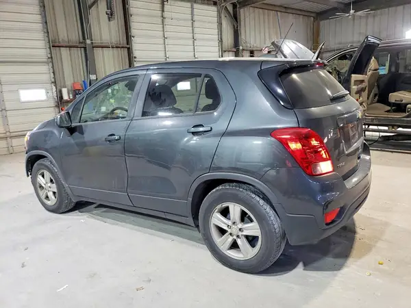 3GNCJKSBXLL266600 2020 CHEVROLET TRAX - Image 2