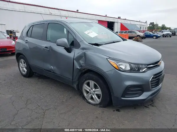 3GNCJKSBXLL276429 2020 CHEVROLET TRAX - Image 1