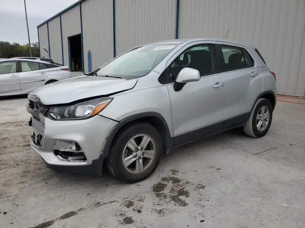 3GNCJKSBXLL300728 2020 CHEVROLET TRAX - Image 1