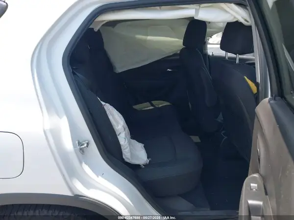 3GNCJLSB0GL199274 2016 CHEVROLET TRAX - Image 8