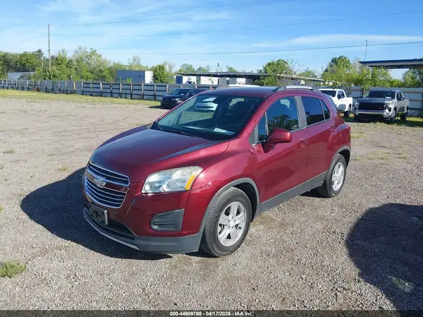 3GNCJLSB0GL221256 2016 CHEVROLET TRAX - Image 2