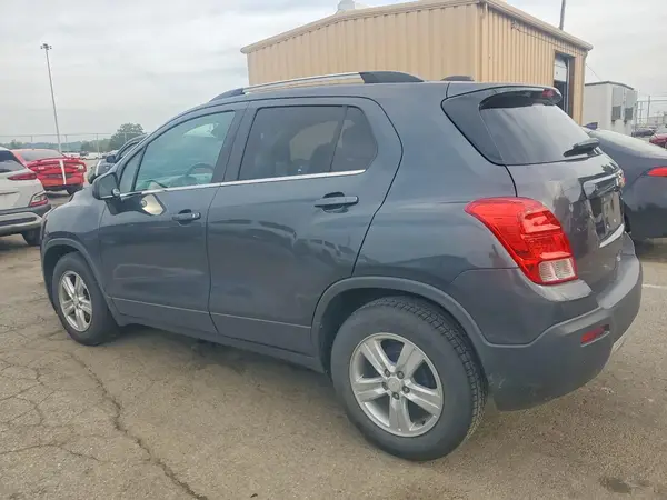 3GNCJLSB0GL261692 2016 CHEVROLET TRAX - Image 2