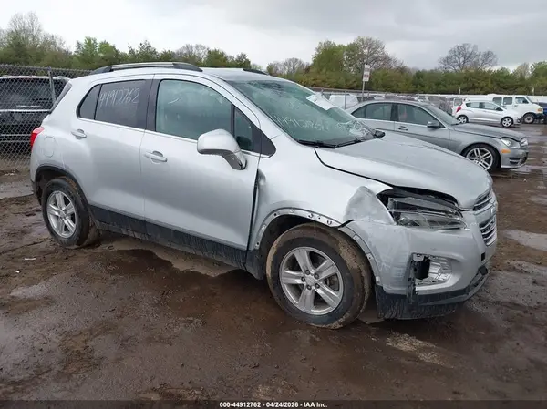3GNCJLSB0GL264723 2016 CHEVROLET TRAX - Image 1