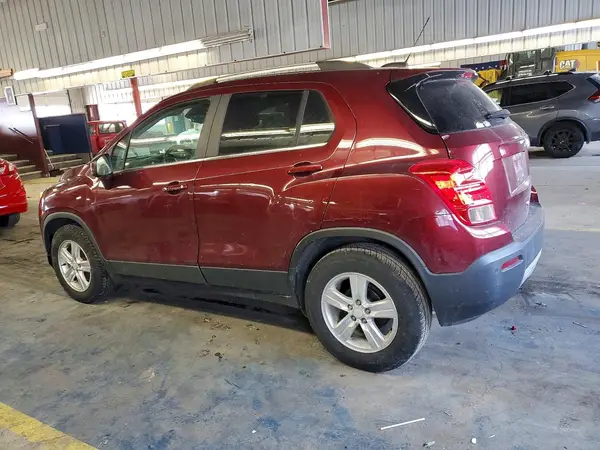 3GNCJLSB0GL265628 2016 CHEVROLET TRAX - Image 2