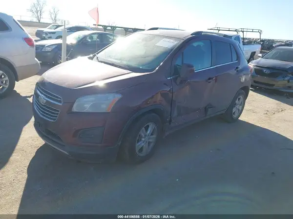 3GNCJLSB0GL266259 2016 CHEVROLET TRAX - Image 2