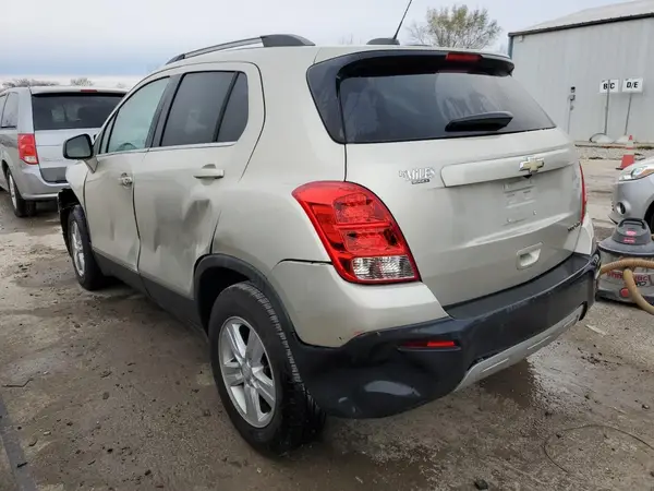 3GNCJLSB0GL267850 2016 CHEVROLET TRAX - Image 2