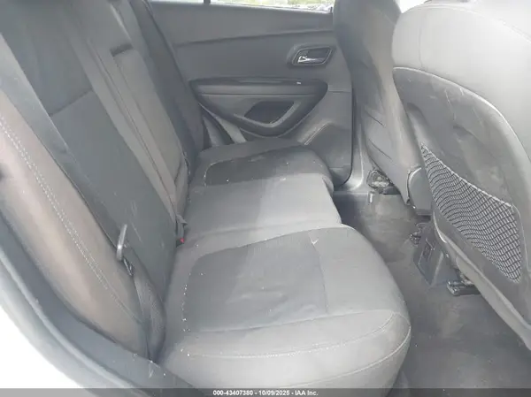 3GNCJLSB0HL134040 2017 CHEVROLET TRAX - Image 8