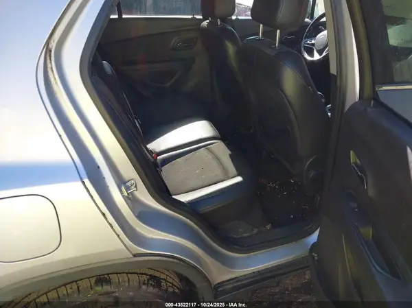 3GNCJLSB0HL145670 2017 CHEVROLET TRAX - Image 8