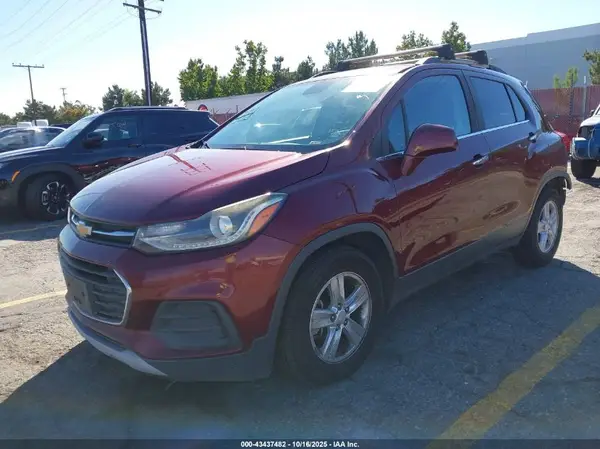 3GNCJLSB0HL146110 2017 CHEVROLET TRAX - Image 2