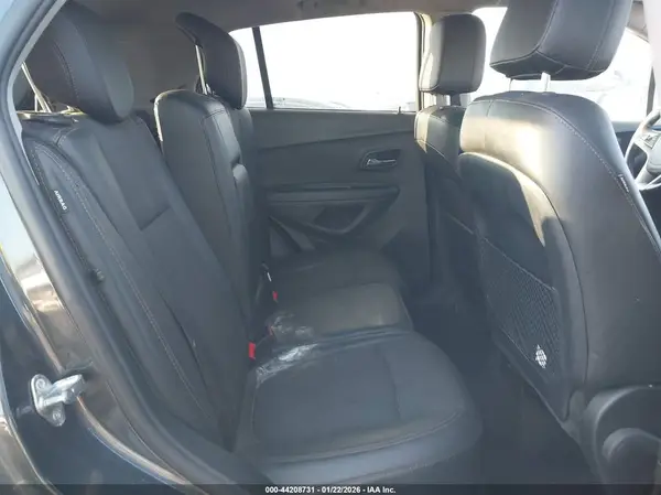3GNCJLSB0HL152313 2017 CHEVROLET TRAX - Image 8