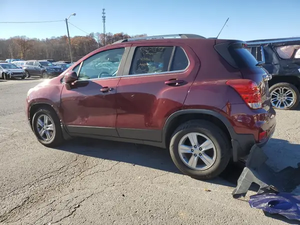 3GNCJLSB0HL157690 2017 CHEVROLET TRAX - Image 2