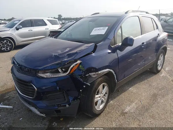 3GNCJLSB0HL163117 2017 CHEVROLET TRAX - Image 2