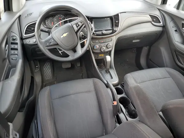 3GNCJLSB0HL187210 2017 CHEVROLET TRAX - Image 8