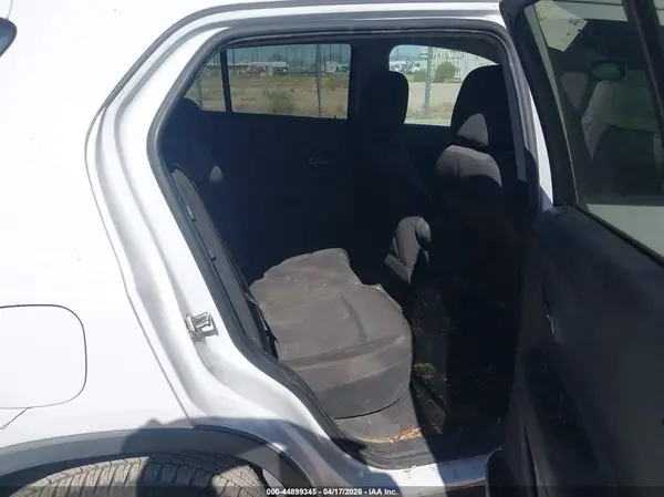 3GNCJLSB0HL207777 2017 CHEVROLET TRAX - Image 8