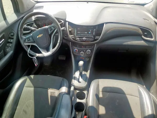 3GNCJLSB0HL214647 2017 CHEVROLET TRAX - Image 8