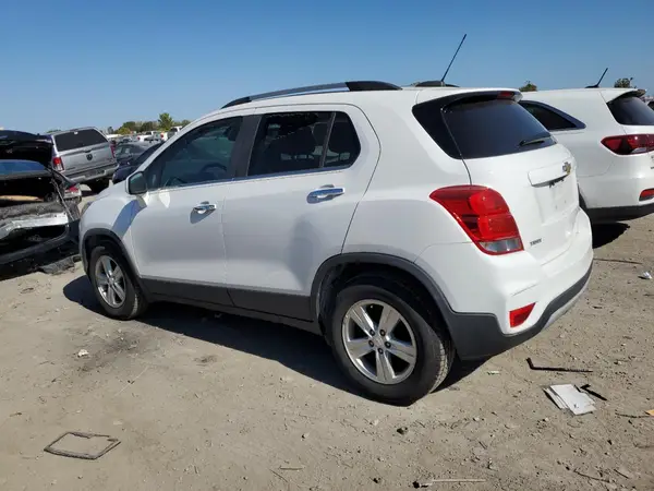 3GNCJLSB0HL245848 2017 CHEVROLET TRAX - Image 2