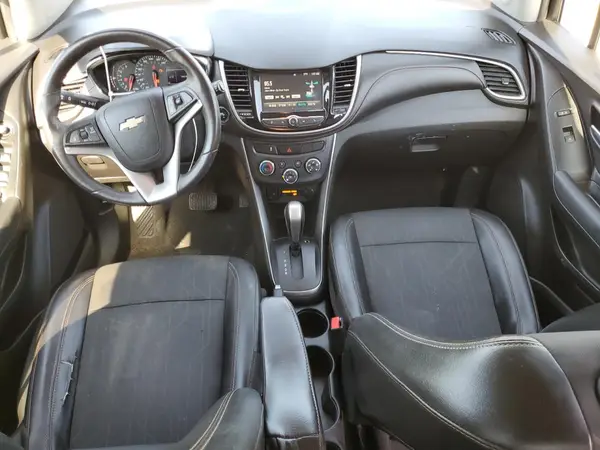 3GNCJLSB0HL245848 2017 CHEVROLET TRAX - Image 8