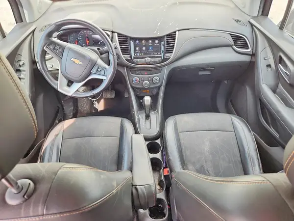 3GNCJLSB0JL221197 2018 CHEVROLET TRAX - Image 8