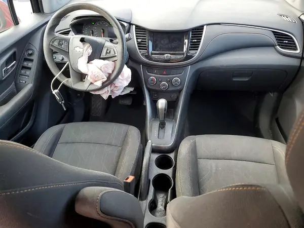 3GNCJLSB0JL234340 2018 CHEVROLET TRAX - Image 8