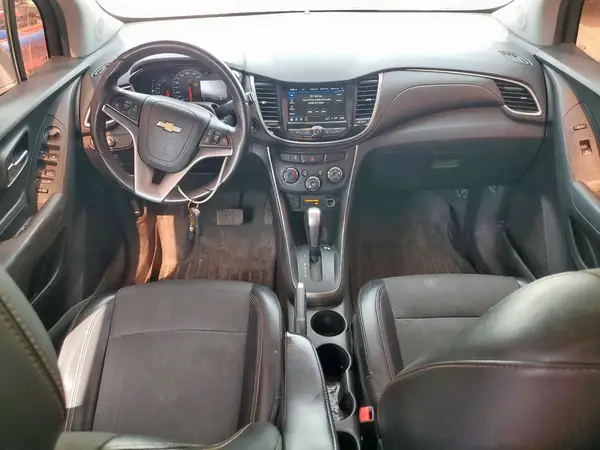 3GNCJLSB0JL240803 2018 CHEVROLET TRAX - Image 8