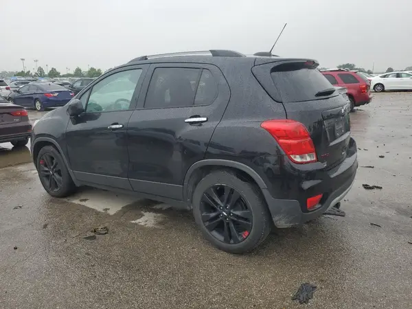 3GNCJLSB0JL275907 2018 CHEVROLET TRAX - Image 2