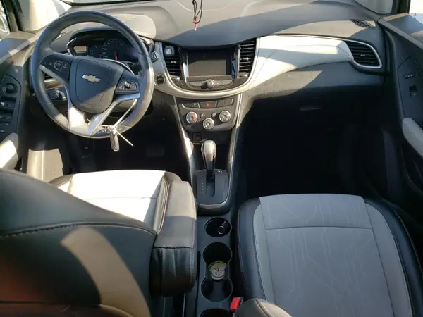 3GNCJLSB0JL311191 2018 CHEVROLET TRAX - Image 8